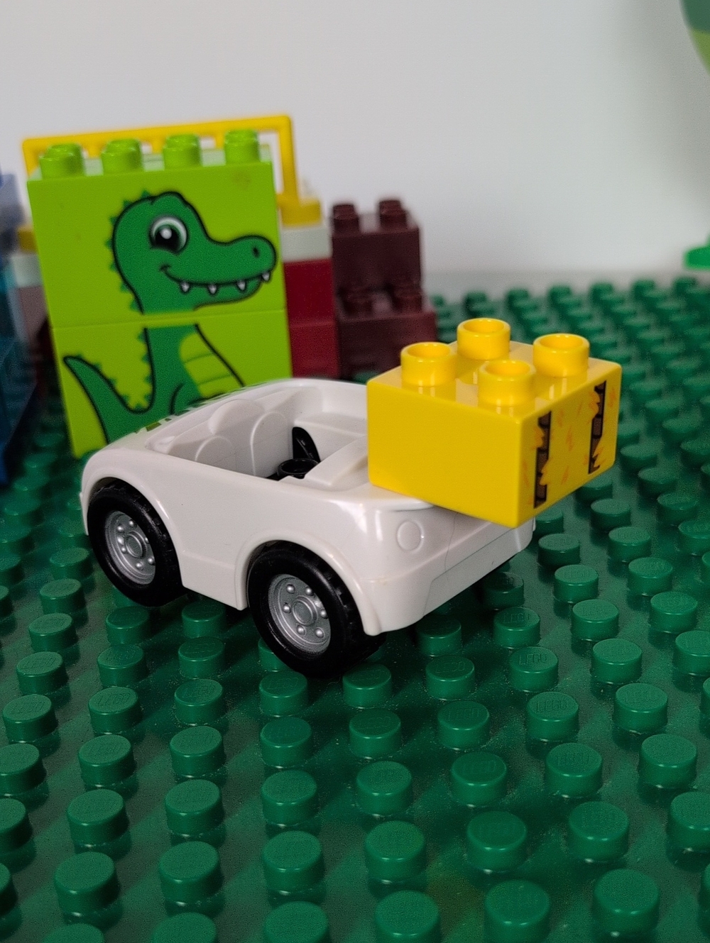 Lego Duplo Zoo Set - Picture 8 of 8